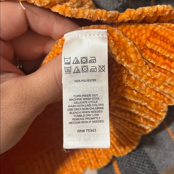 Girl Outfit - Picture 4 of 5